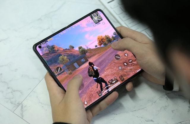 暗区突围辅助【天命直装外挂】稳定防封 人物透视 射线方框 名字昵称 人数距离 高清绘制